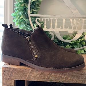 Hush puppies ladies ankle boots 8.5